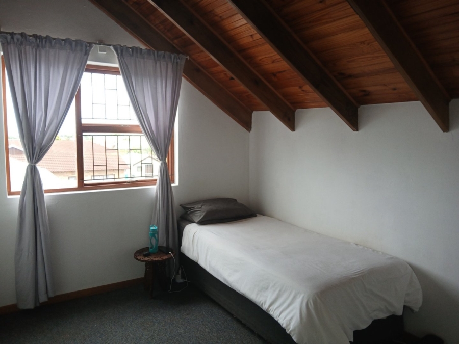 4 Bedroom Property for Sale in Noorsekloof Eastern Cape
